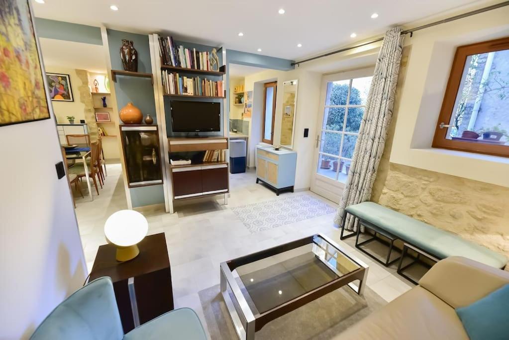 Charmante Maison De Village Au Coeur Du Luberon Cucuron Exterior foto